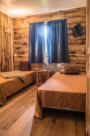 3 bedrooms