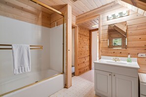 Cabin, 4 Bedrooms | Bathroom | Towels - Mountain Getaway w/ Granny Unit, Dogs Ok #47 by Bear Valley Vacation Rentals (Arnold)