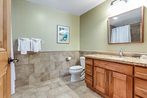 Appartamento, 2 camere da letto | Bagno | Articoli per l'igiene personale ecosostenibili, asciugamani