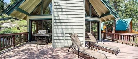 House, 3 Bedrooms | Balcony