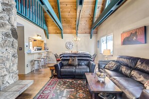 House, 3 Bedrooms | Living room | Smart TV - Multi-Family Cabin in Great Location! - Home #183 by Bear Valley Vacation Rentals (Arnold)