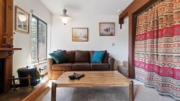 Condo, 2 Bedrooms | Living area | TV, fireplace, DVD player, offices