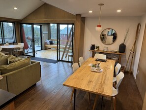 Appartement, 3 chambres | Restauration