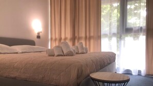 Comfort Room | Premium bedding, down comforters, pillowtop beds, minibar - Hotel Domus (Cerreto d'Esi)