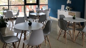 Free daily buffet breakfast - Hotel Domus (Cerreto d'Esi)