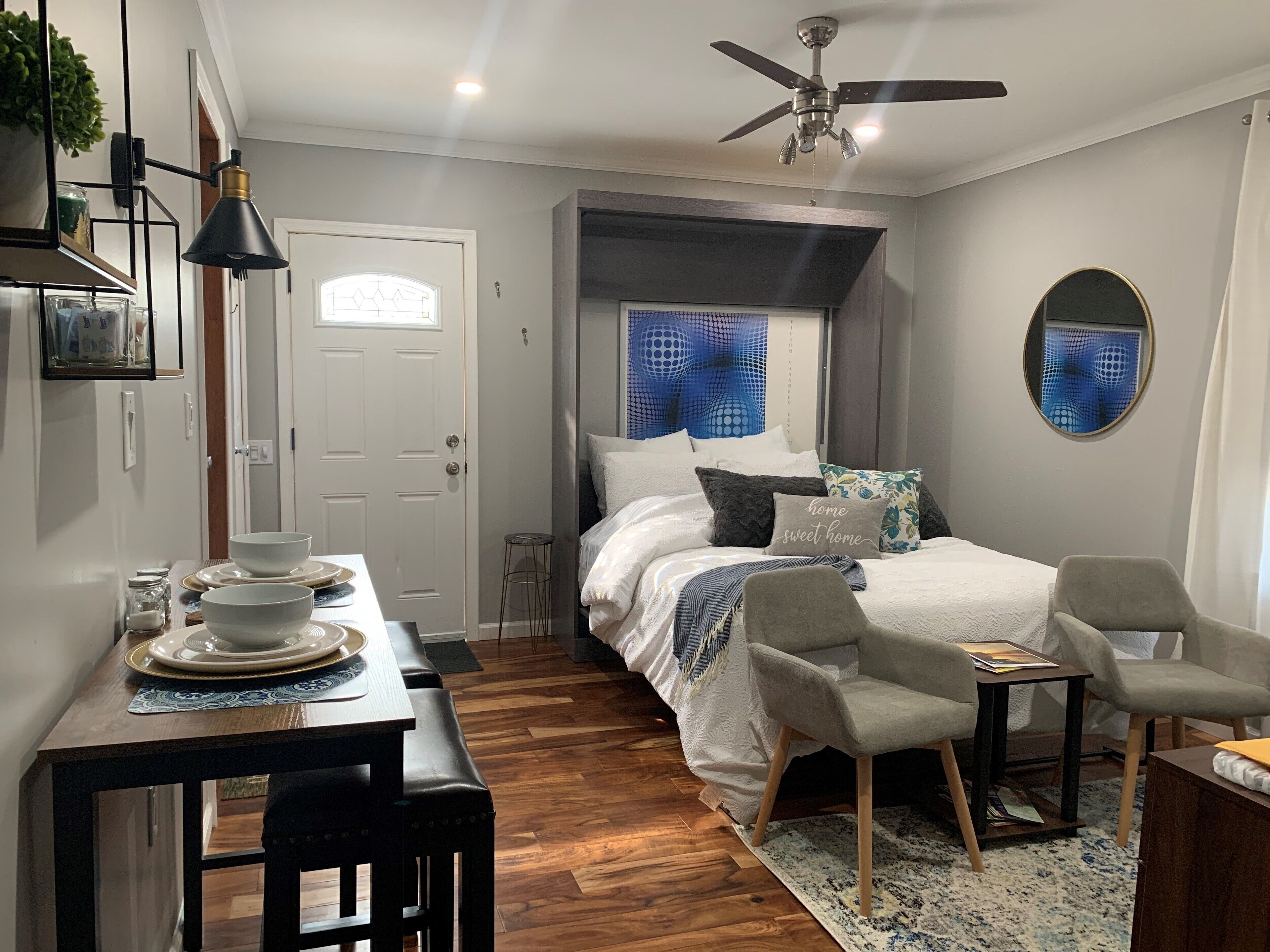 Sandy's Sweet Suite (Private & Complete Studio)