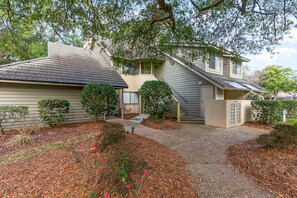 Exterior - 14D Richmond Park-Remodeled- Full Amenity Access (Myrtle Beach)