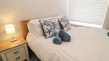 2 bedrooms, individually decorated, individually furnished, free WiFi