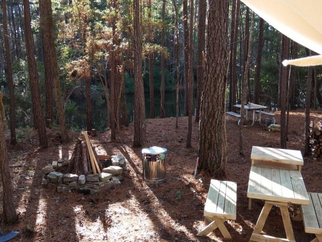 Tentrr Signature Site - Exodus XX: Lakefront Private Campsite at Shabbat Retreat