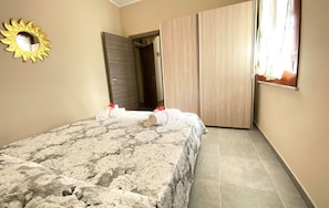 2 Schlafzimmer, Bügeleisen/Bügelbrett, kostenloses WLAN, Bettwäsche