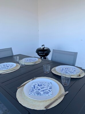 Dining - Casa do Porto, relax with this stunning sea view (Porto Formoso)