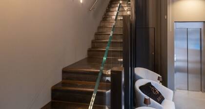 BB Cube Hotel, in the center of the Po Delta Regional Natural Park