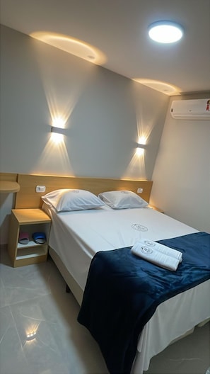 Superior Double Room | Desk, free WiFi, bed sheets
