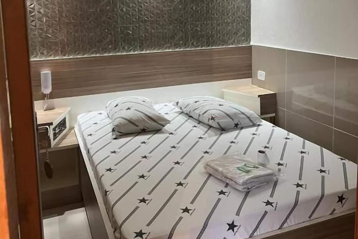 Desk, free WiFi, bed sheets