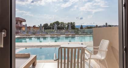 Nima Boutique Hotel