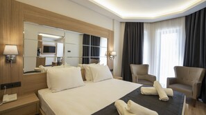 Superior Room, Kitchenette | In-room safe, laptop workspace, free WiFi, bed sheets - Alesta Seaside Residence (Fethiye)