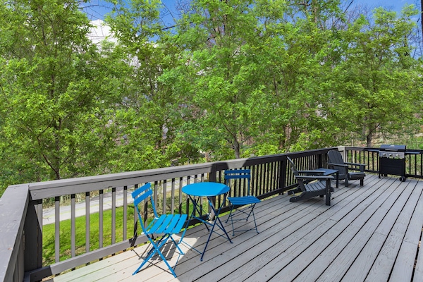 Enjoy the sun in the wrap around deck with propane grill