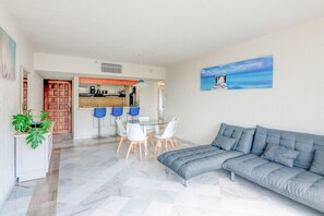 Appartamento Deluxe, 1 camera da letto, non fumatori, cucina | Area soggiorno