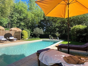 Piscine extérieure, piscine chauffée