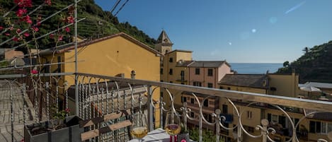 Exclusive Apartment | Terrace/patio