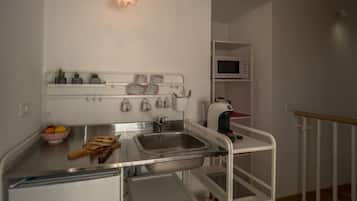 Ferienhaus, 1 Schlafzimmer, Balkon | Eigene Küche | Kühlschrank, Ofen, Herdplatte, Wasserkocher mit Kaffee-/Teezubehör