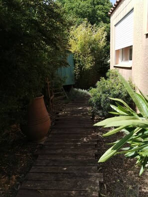 Enceinte de l’hébergement