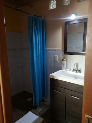 Quarto casal clássico | Banheiro