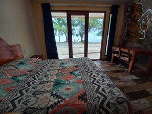 Desk, laptop workspace, free WiFi - Xcalak caribe Lodge (Xcalak)