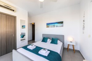 3 bedrooms, in-room safe, iron/ironing board, free WiFi