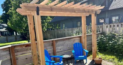 Sanders beach Hideaway