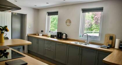 Converted Stables at Peaceful Family Farm Stay