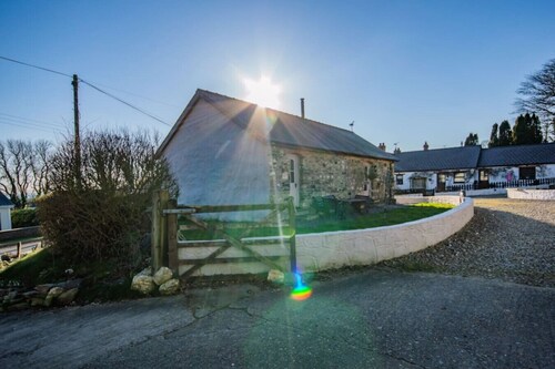 The Old Farmhouse · Cosy Farm Conversion In The Heart Of Pembrokeshire