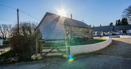 The Old Farmhouse · Cosy Farm Conversion In The Heart Of Pembrokeshire