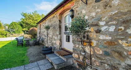Cosy Farm Conversion In The Heart Of Pembrokeshire
