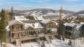 Exterior - Spacious Getaway w/ Mountain Views! Great Rates! (Silverthorne)