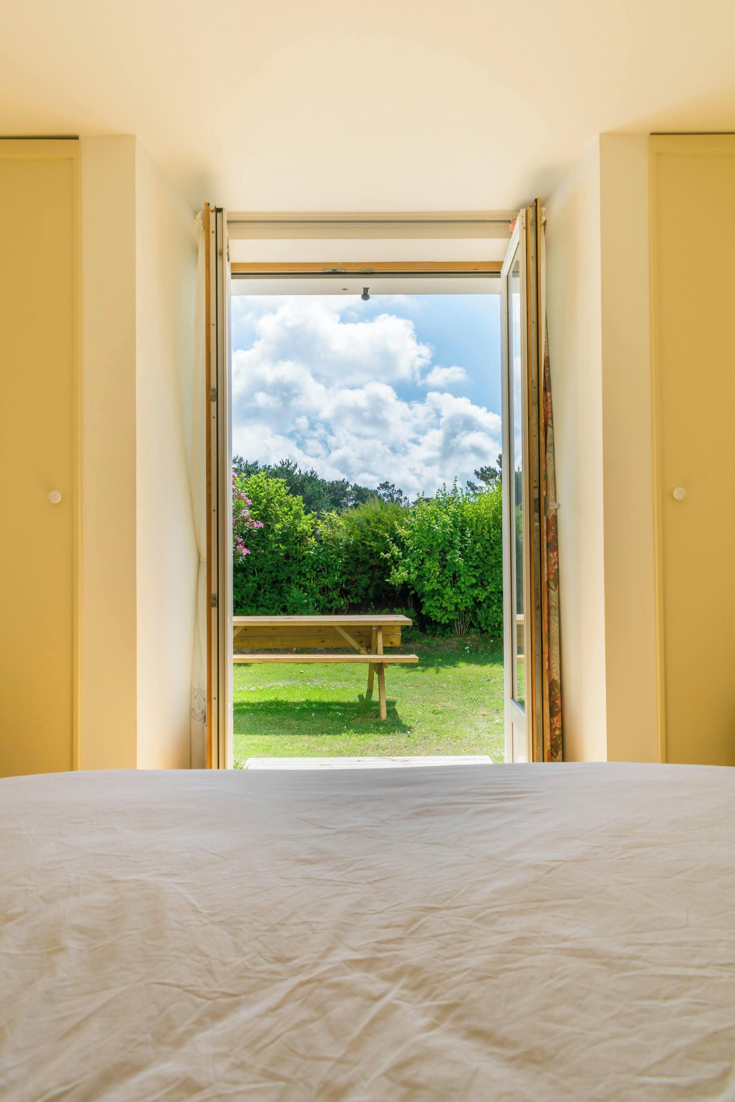 Bügeleisen/Bügelbrett, kostenloses WLAN, Bettwäsche