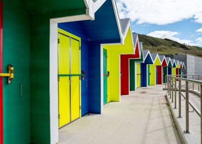 Barry Island Paget House · Barry Island Beachfront Getaway + Private Parking