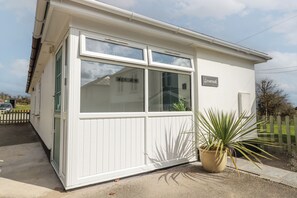 Exterior detail - Lowenek (Bodmin)