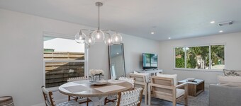 Updated home with pool & spa, fenced yard, WiFi, & great location - snowbirds OK