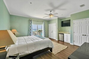 4 bedrooms, iron/ironing board, travel cot, free WiFi