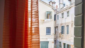 Appartement Confort | Vue de la chambre