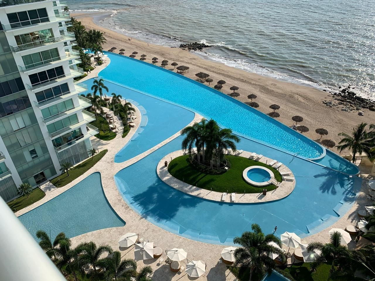 Piscina externa, piscina aquecida