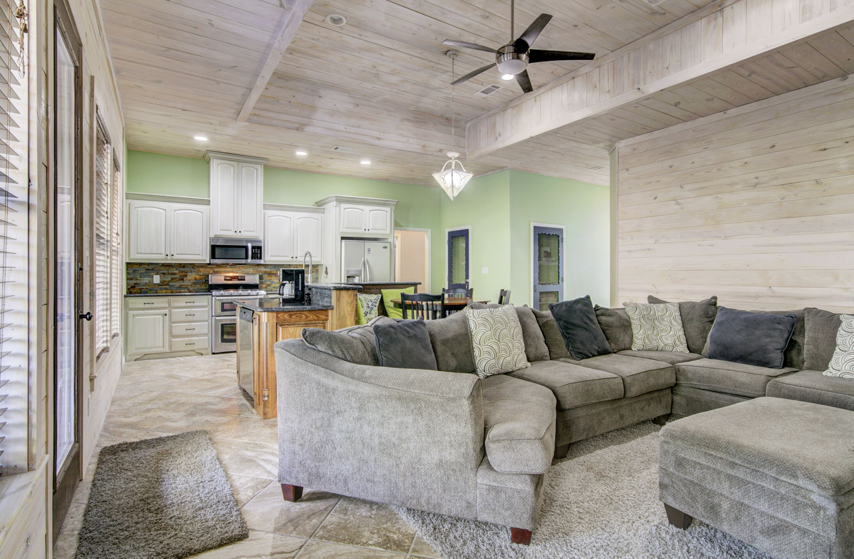 Beautiful Home at Lake Sam Rayburn 🎣☀️