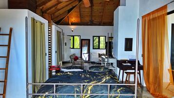 2 Schlafzimmer, Schreibtisch, kostenloses WLAN, BettwÀsche