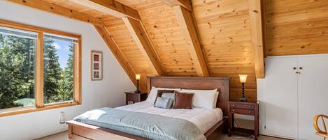 4 Schlafzimmer, Bügeleisen/Bügelbrett, Reisekinderbett, WLAN