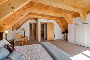 4 Schlafzimmer, Bügeleisen/Bügelbrett, WLAN, Bettwäsche