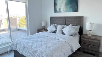 2 slaapkamers, een strijkplank/strijkijzer, gratis wifi, beddengoed