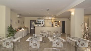 Daily buffet breakfast (EUR 10 per person)