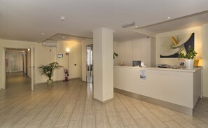 Reception - Hotel Lido Inn (Camaiore)