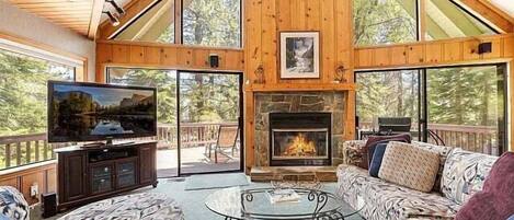 TV, fireplace, DVD player, stereo